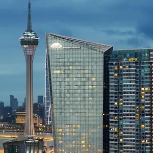 5* Otel Mandarin Oriental,
